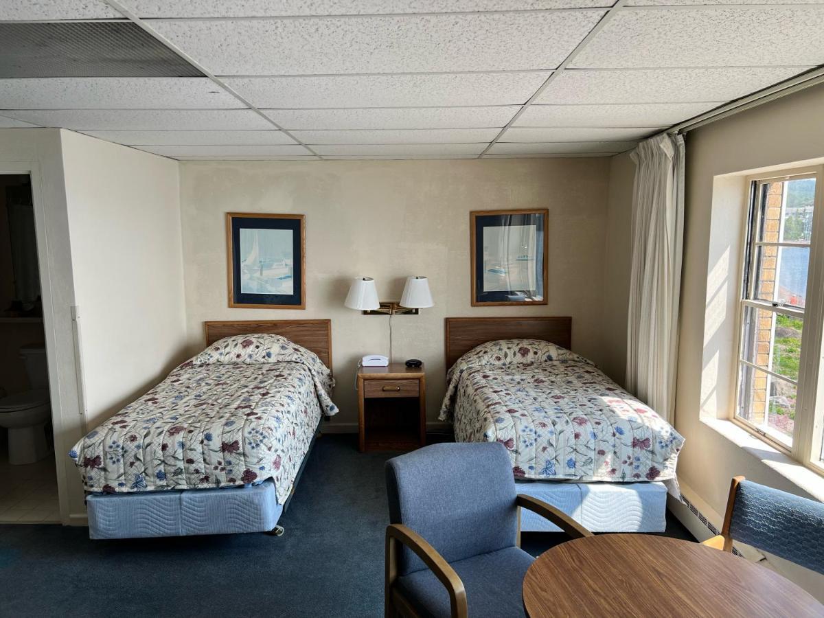Shoreline Inn Grand Marais Esterno foto