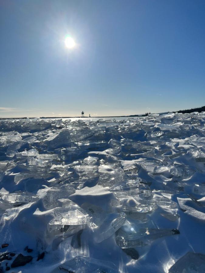 Shoreline Inn Grand Marais Esterno foto