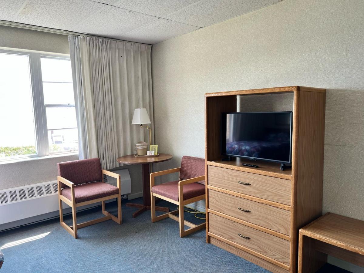 Shoreline Inn Grand Marais Esterno foto
